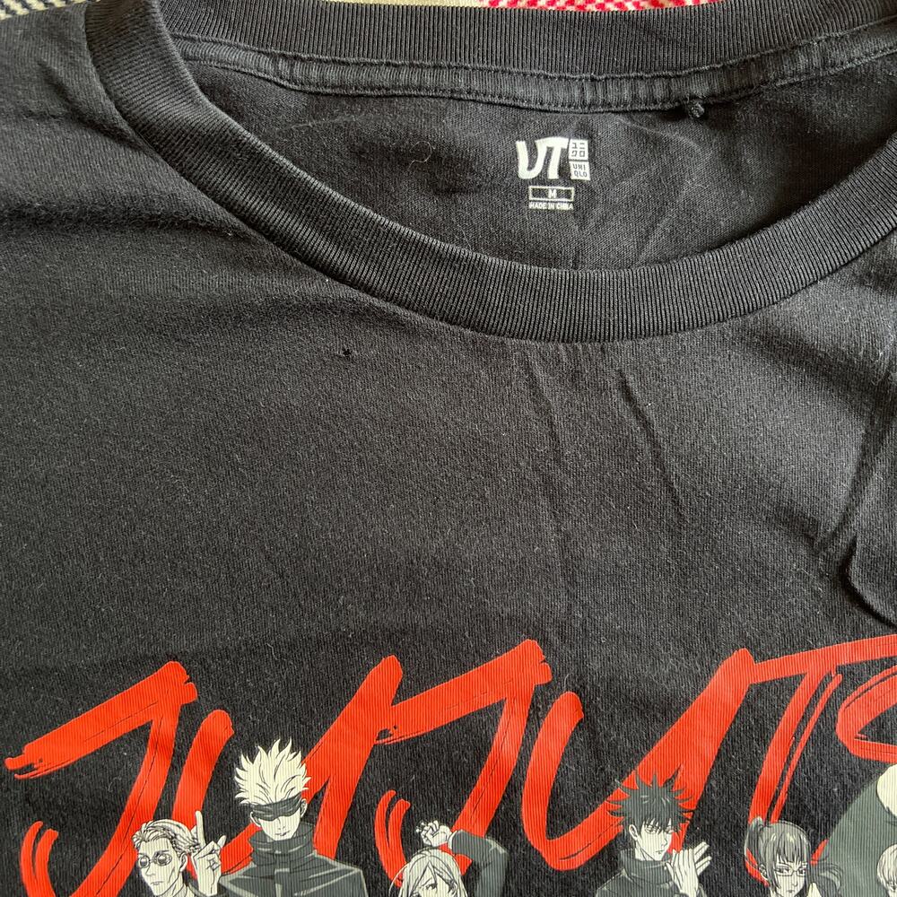 Jujutsu Kaisen Manga UT Uniqlo Tee Mens Size Medium Anime Black - Picture 4 of 5